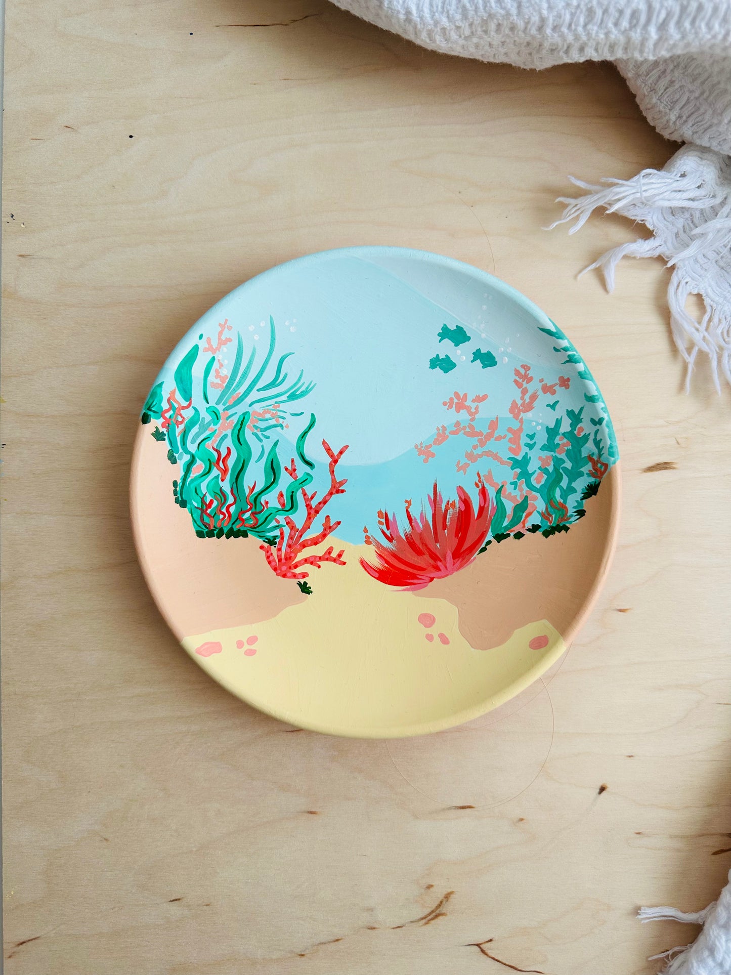 Platito Aguamarina y coral.